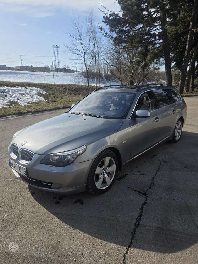 BMW 530, 3.0 l., wagon