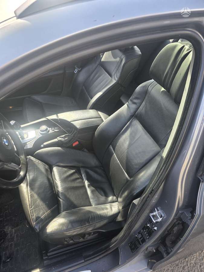 BMW 530, 3.0 l., wagon