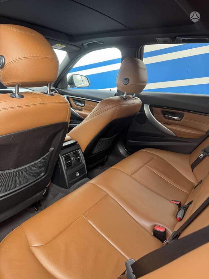 BMW 318, 1.5 l., Универсал