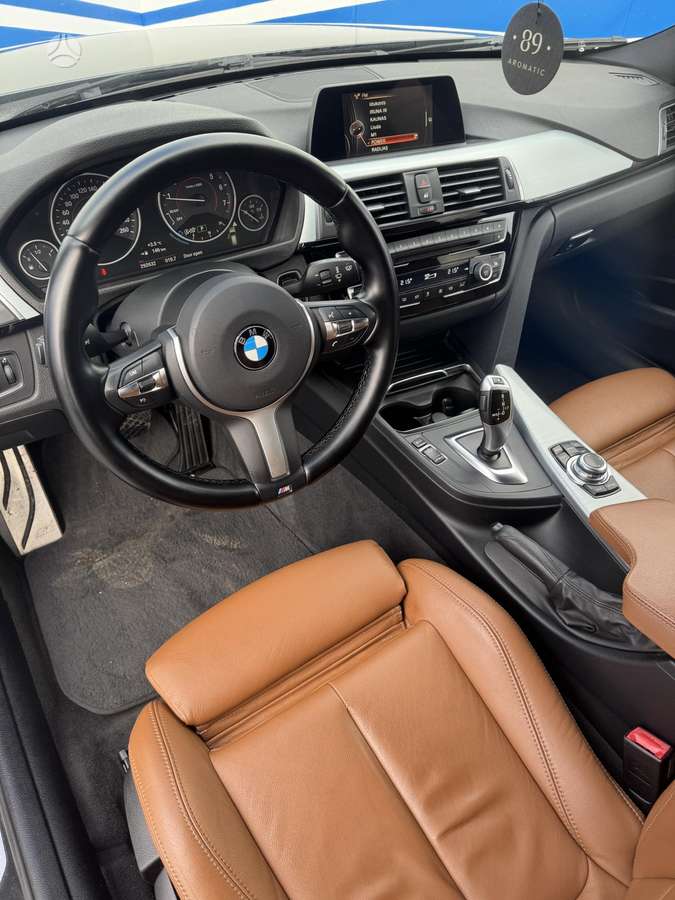 BMW 318, 1.5 l., Универсал
