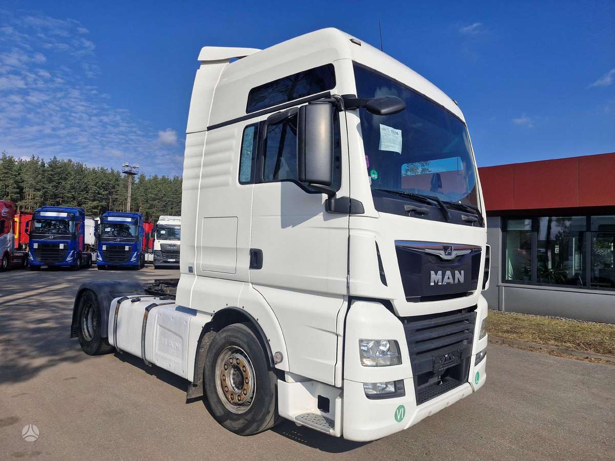 MAN TGX 18.500, 2 miegamosios vietos