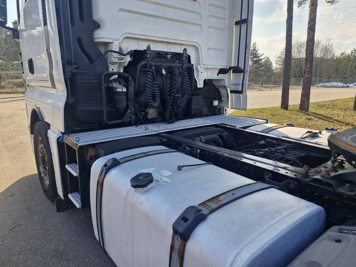 MAN TGX 18.500, 2 miegamosios vietos