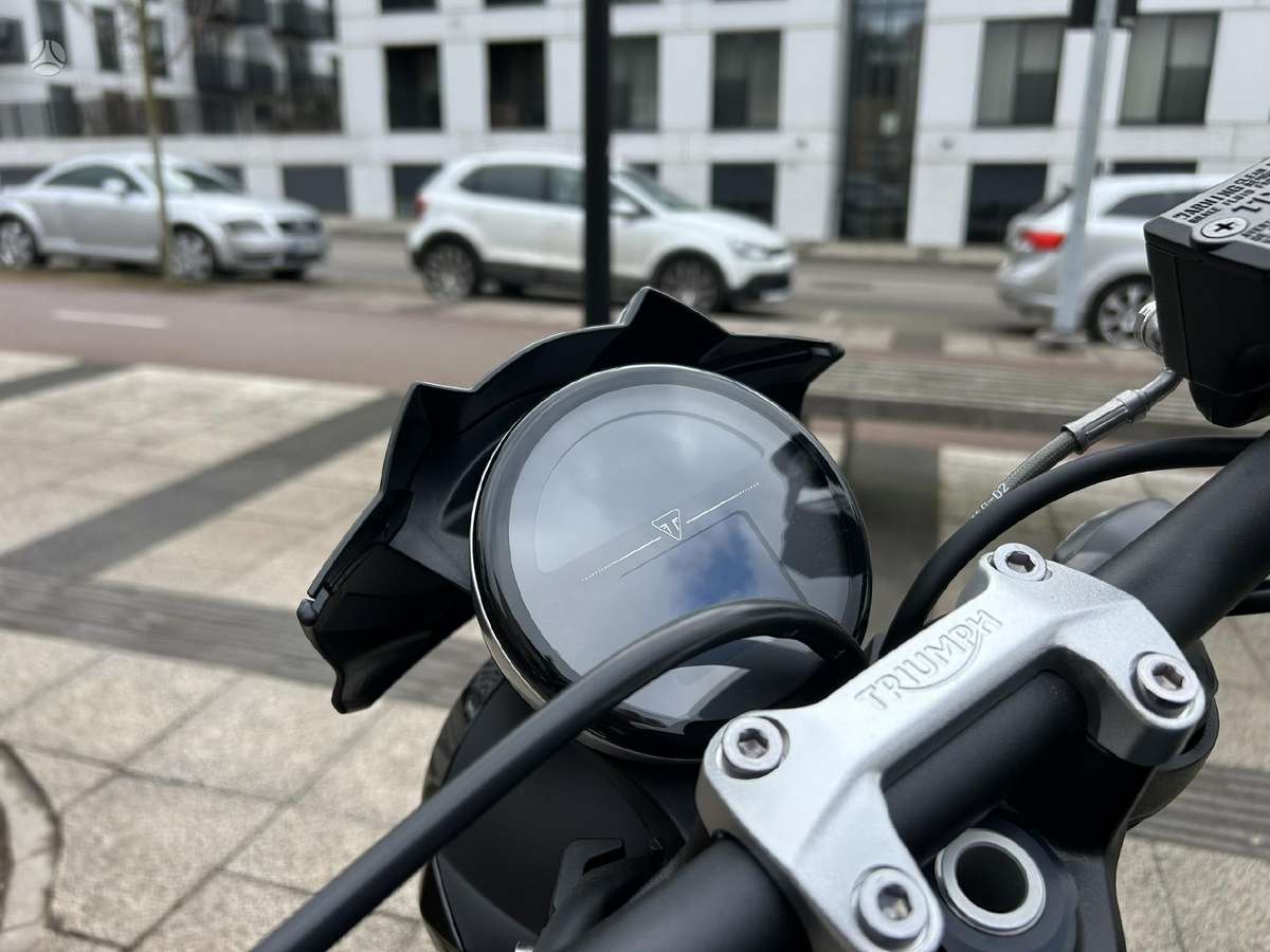 Triumph Trident 798cc, street / classic