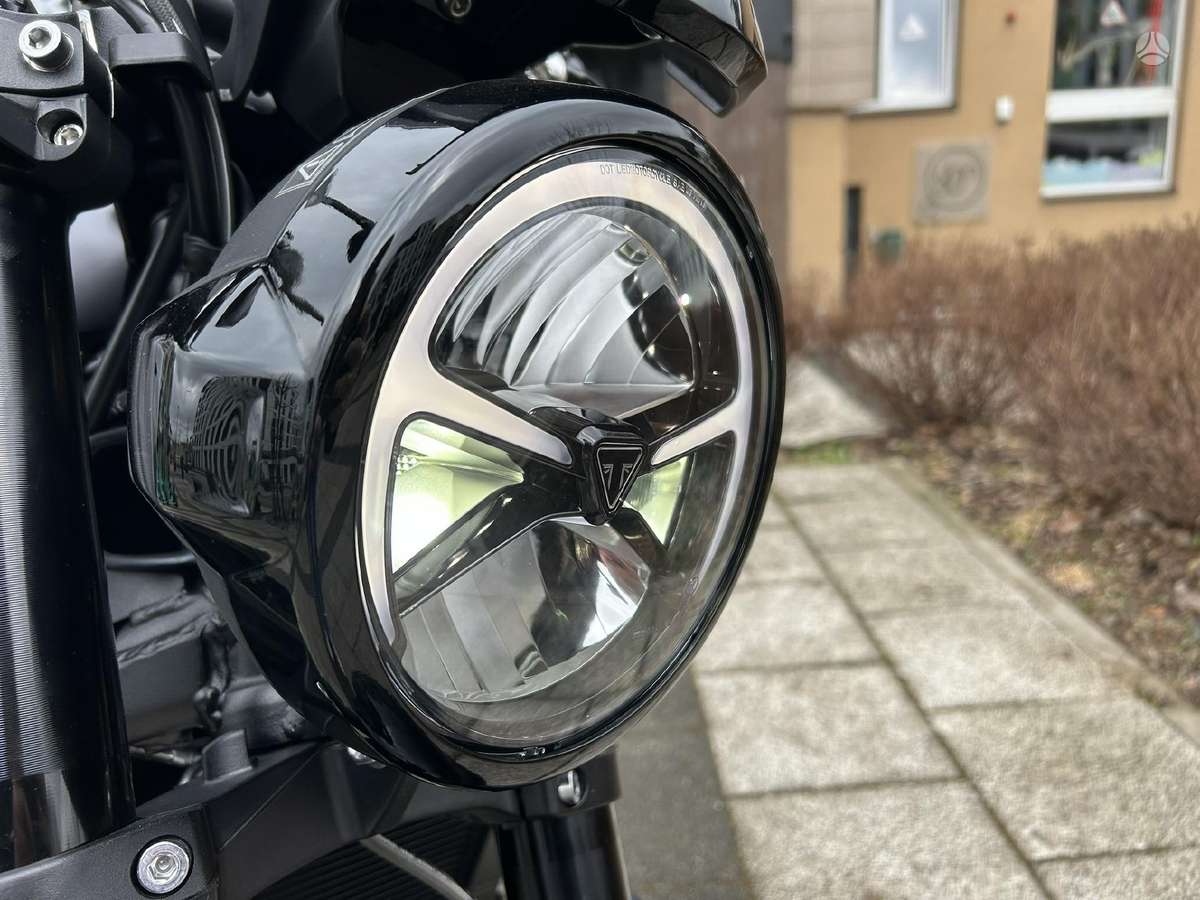 Triumph Trident 798cc, street / classic