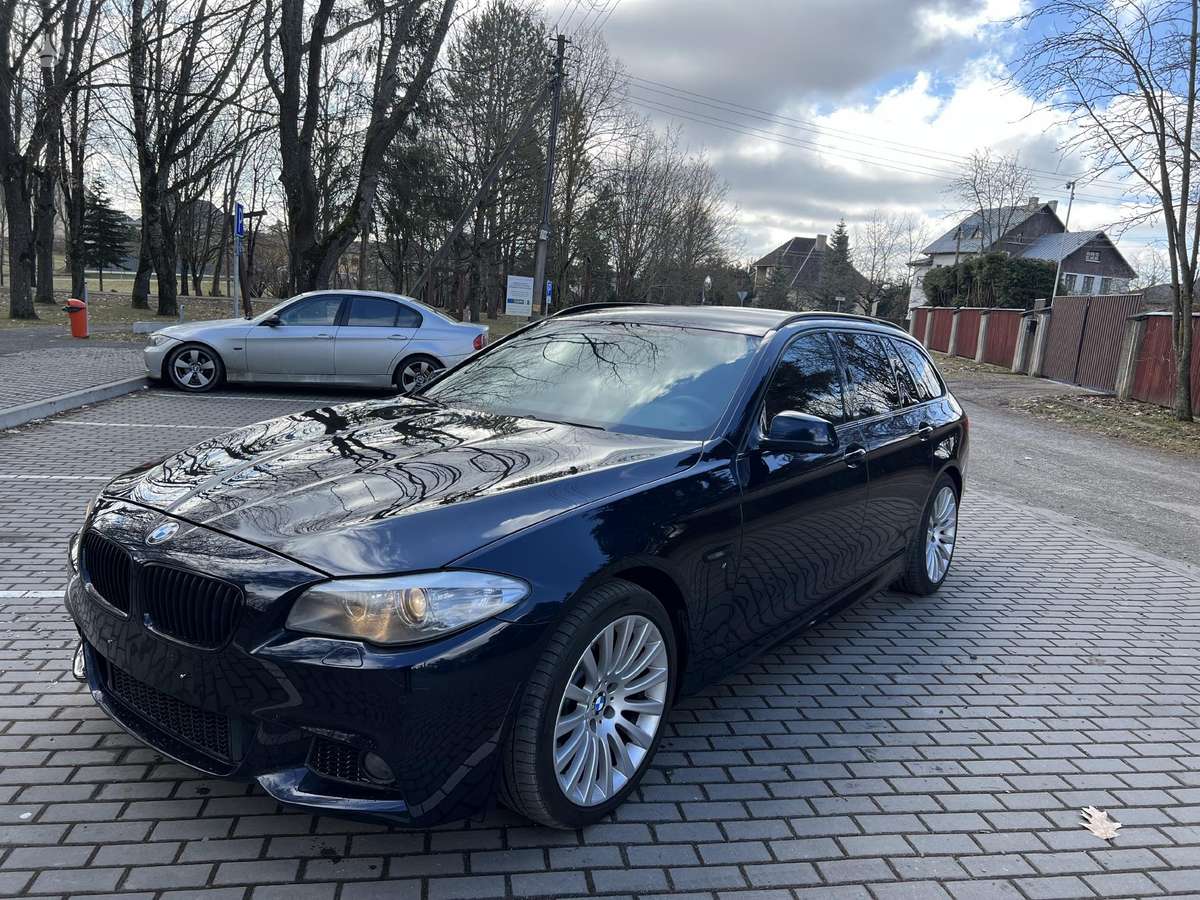 BMW 520, 2.0 l., Универсал