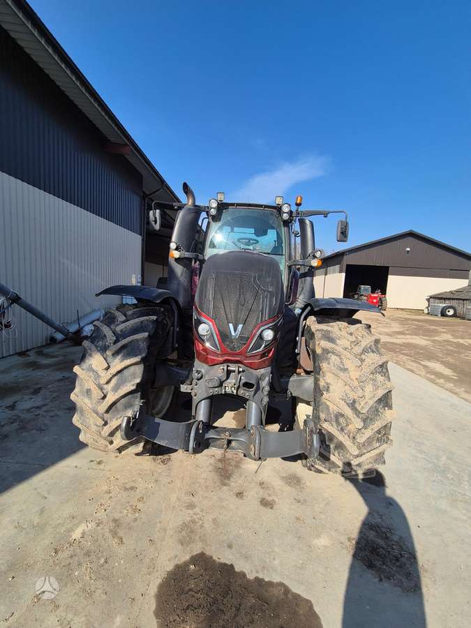 Valtra T214 Versu, тракторы