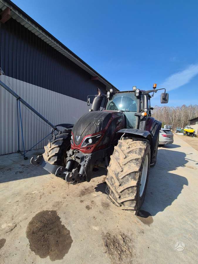 Valtra T214 Versu, тракторы