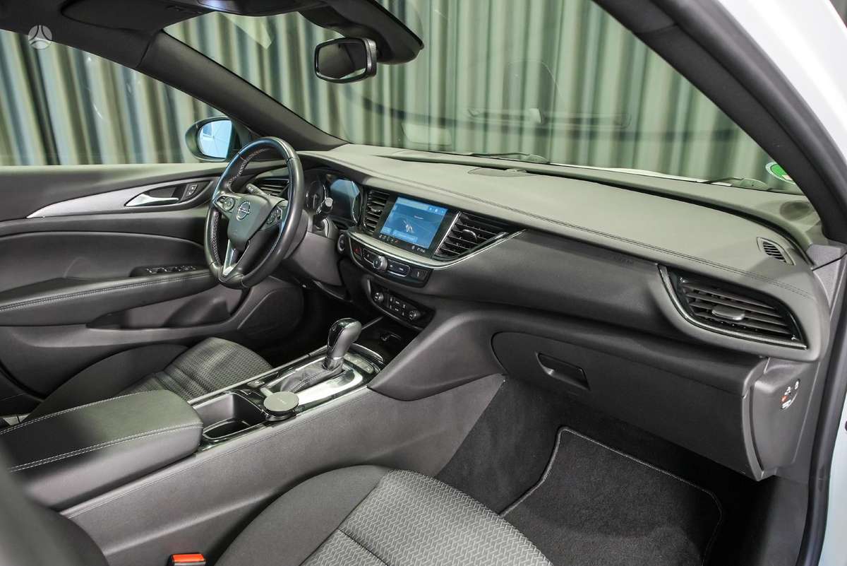 Opel Insignia, 2.0 l., Универсал