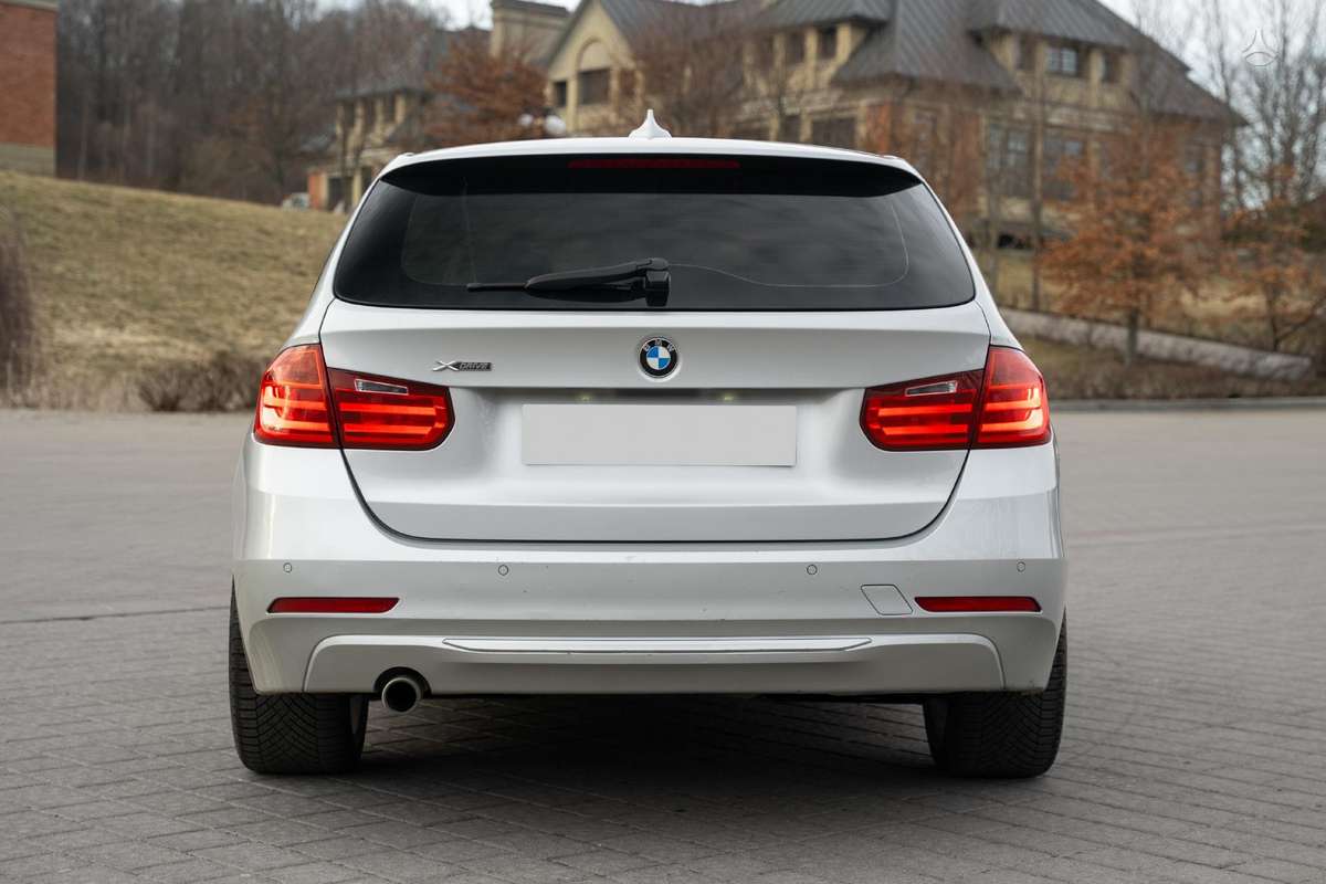 BMW 320, 2.0 l., universalas