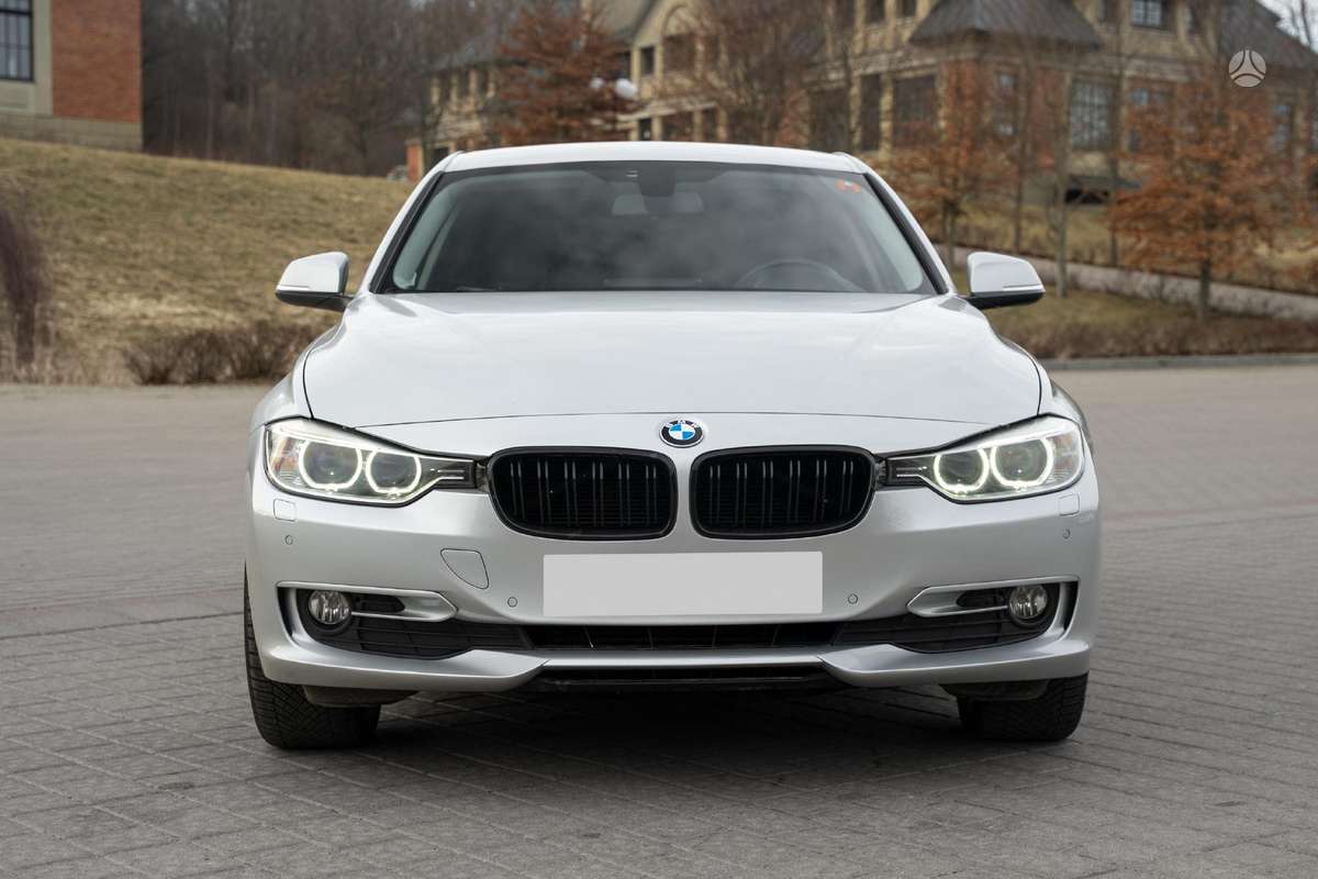 BMW 320, 2.0 l., universalas