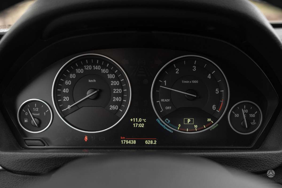 BMW 320, 2.0 l., universalas