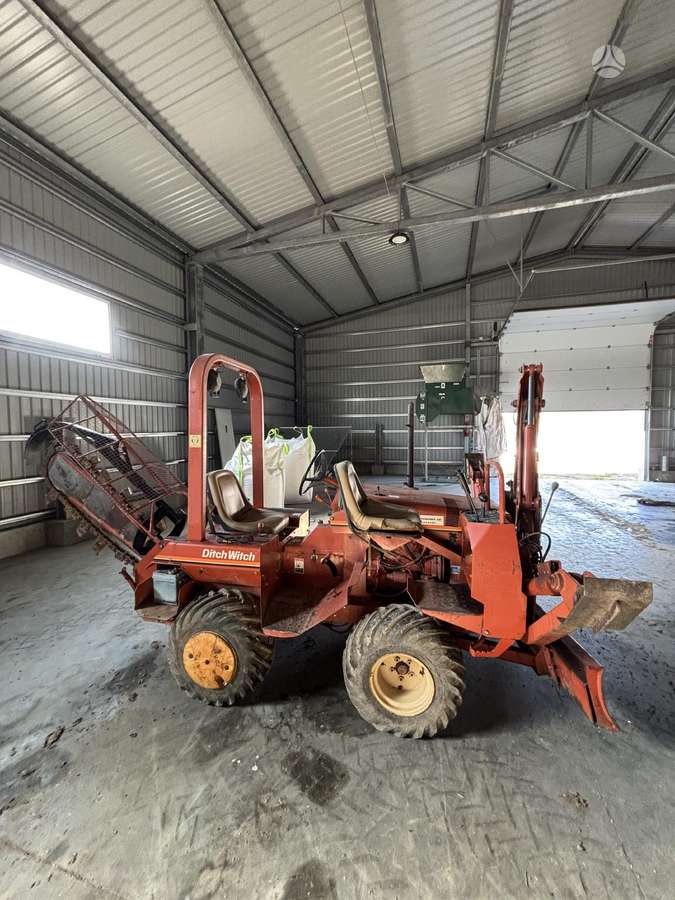 Ditch Witch 2310 Diesel, экскаваторы