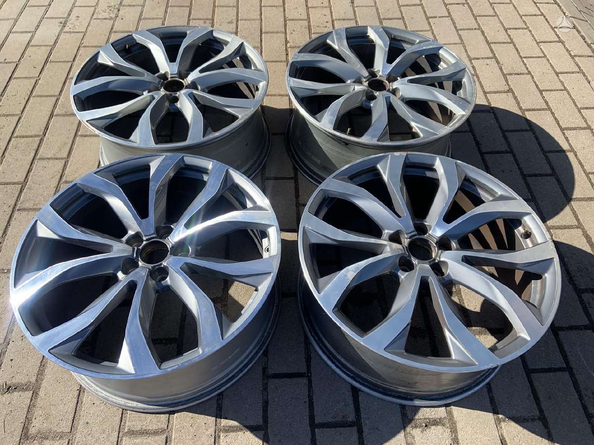 Audi 4G0601025G, light alloy, R20