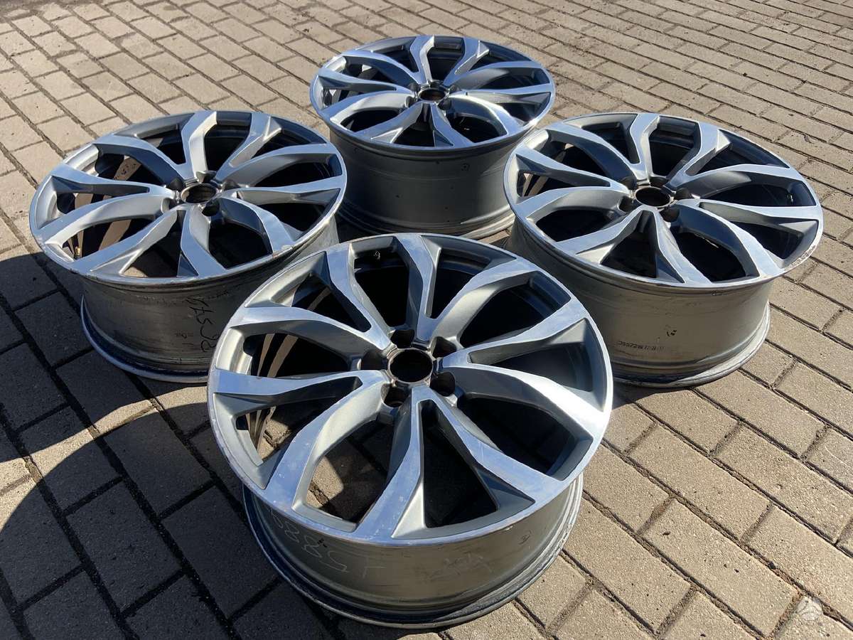Audi 4G0601025G, light alloy, R20