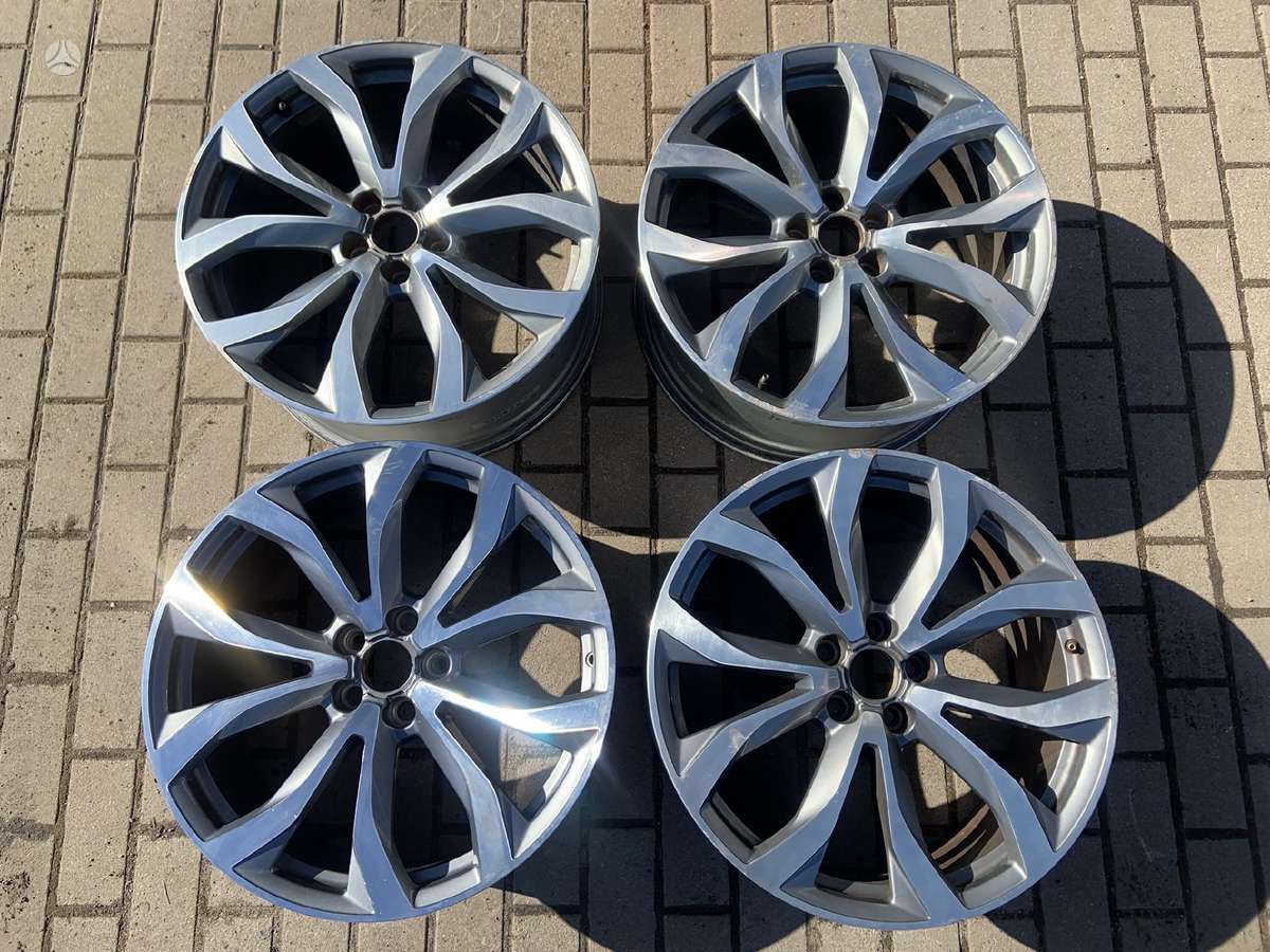 Audi 4G0601025G, light alloy, R20