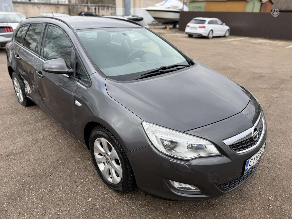 Opel Astra, 1.4 l., Универсал