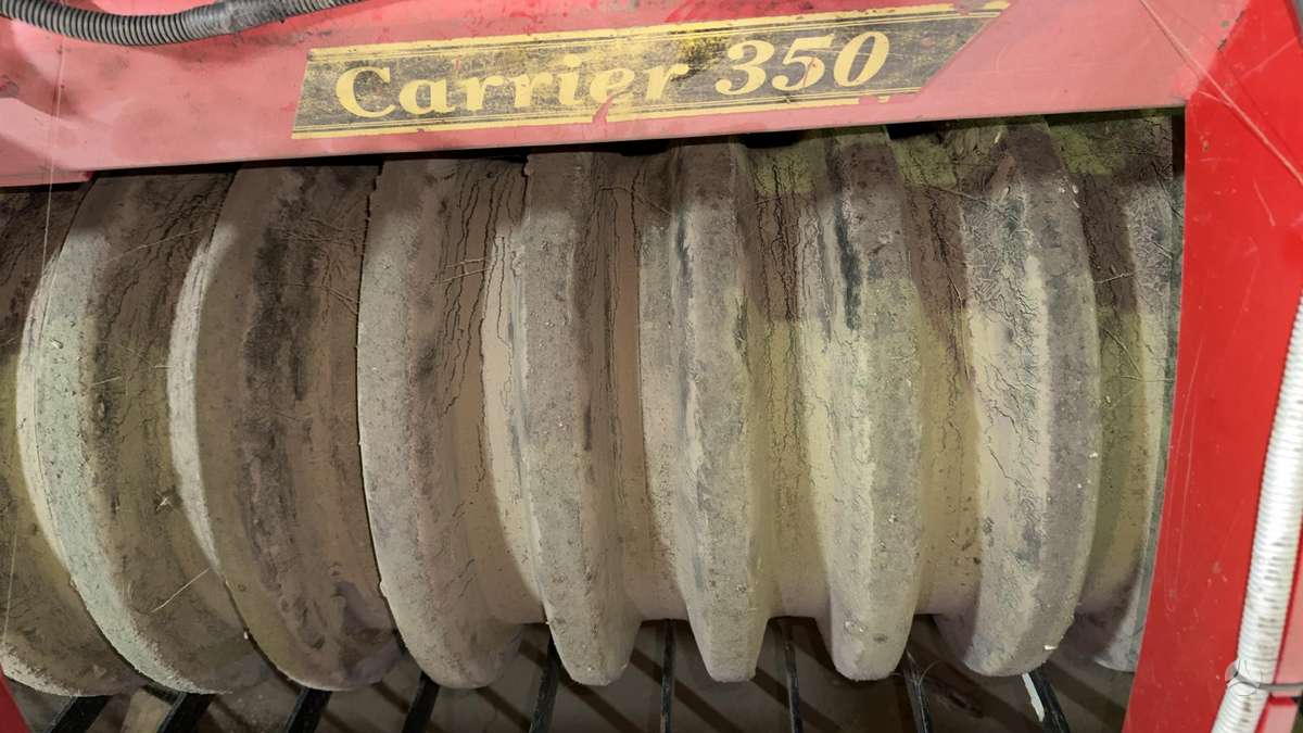 Vaderstad Carrier 350, žemės dirbimo / ruošimo technika