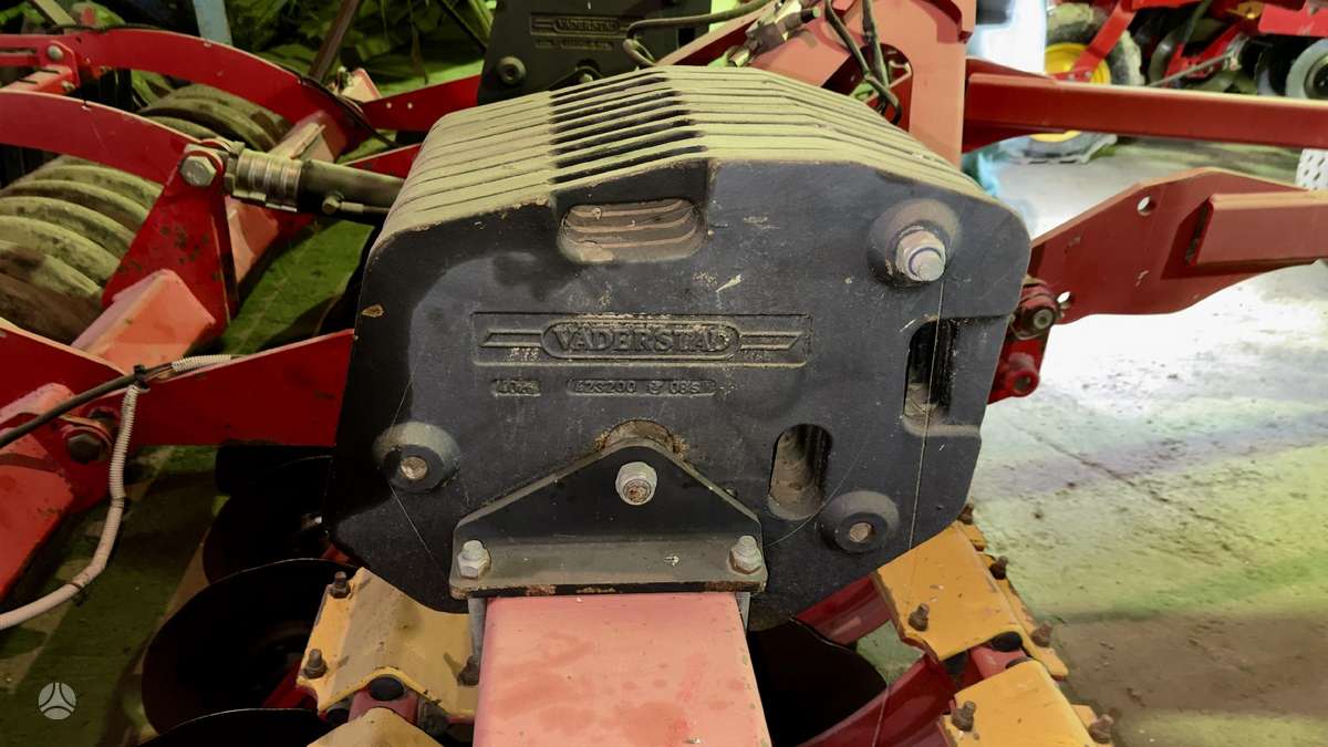 Vaderstad Carrier 350, žemės dirbimo / ruošimo technika