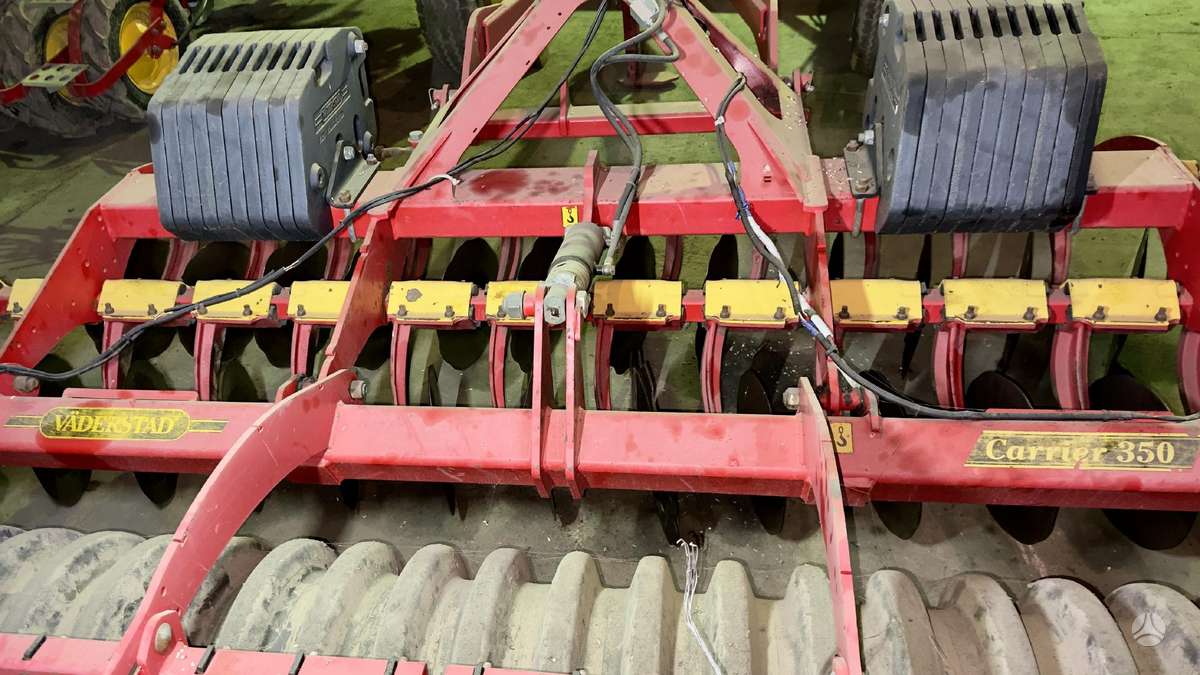 Vaderstad Carrier 350, žemės dirbimo / ruošimo technika