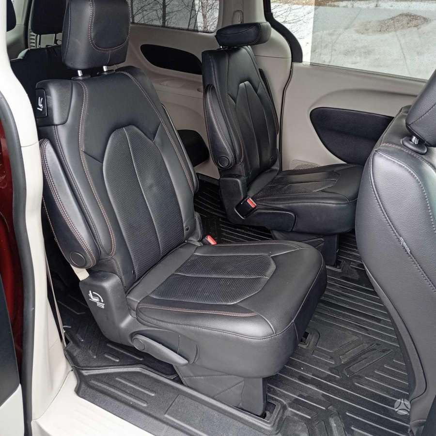 Chrysler Pacifica, 3.6 l., Минивэн