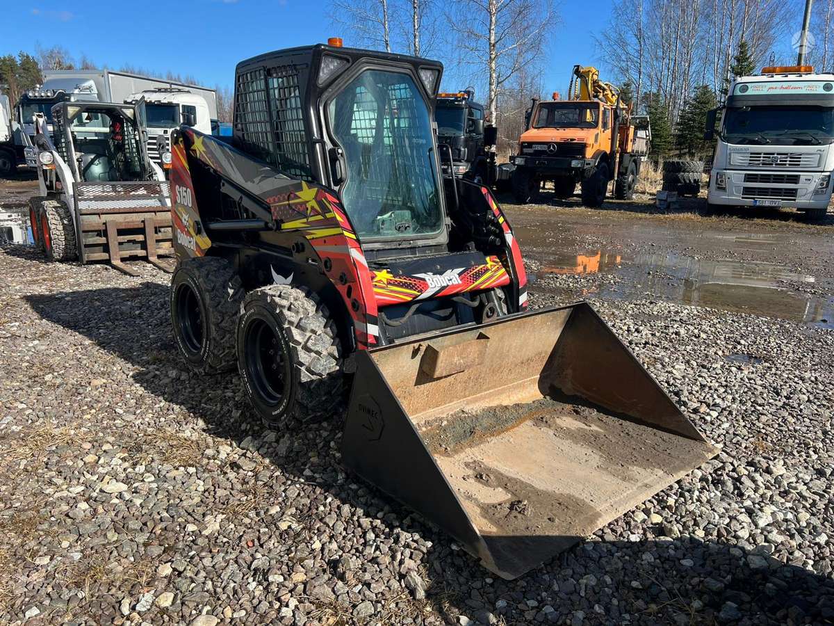 Bobcat S150, mini loaders