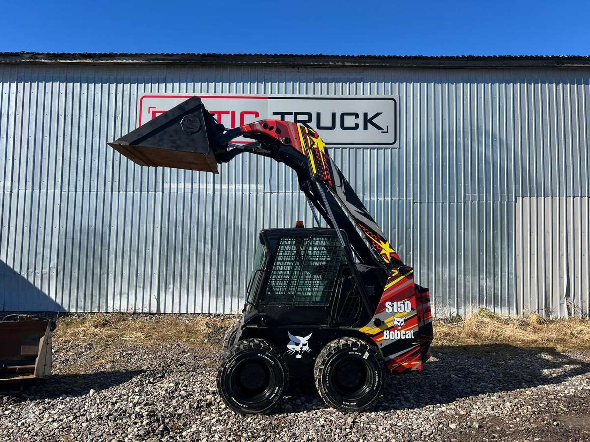 Bobcat S150, mini loaders