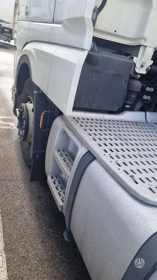 DAF XF480, double sleeper