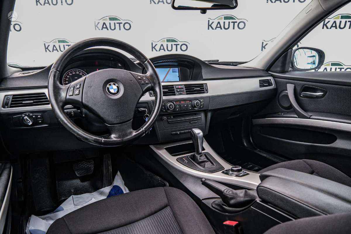 BMW 320, 2.0 l., Универсал