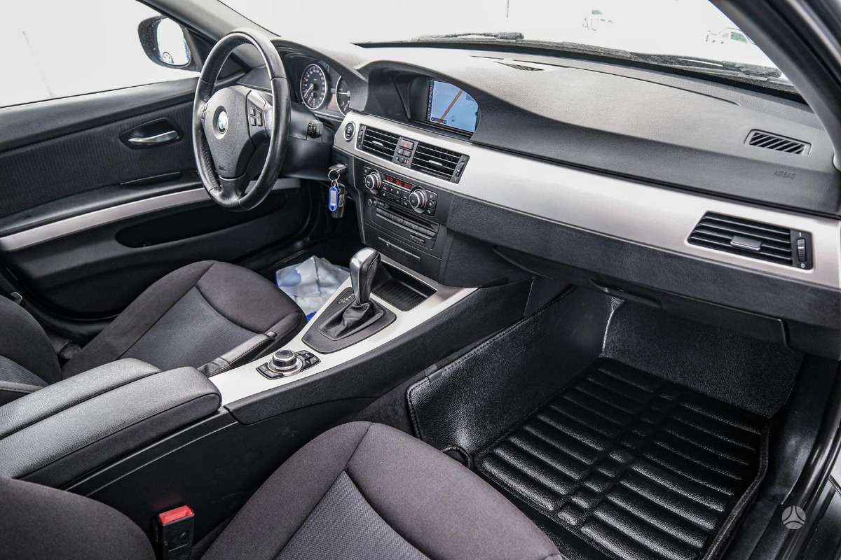 BMW 320, 2.0 l., Универсал