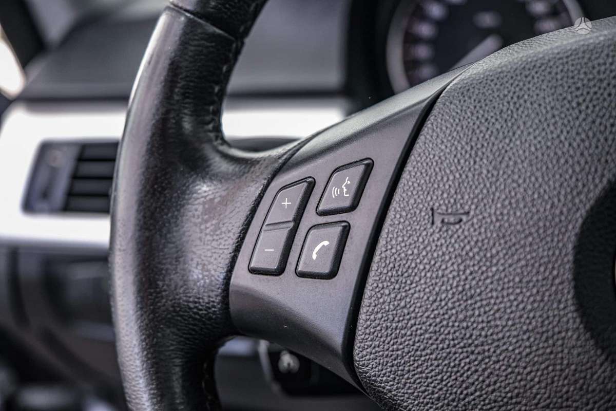 BMW 320, 2.0 l., Универсал