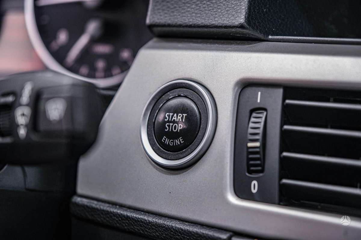 BMW 320, 2.0 l., Универсал