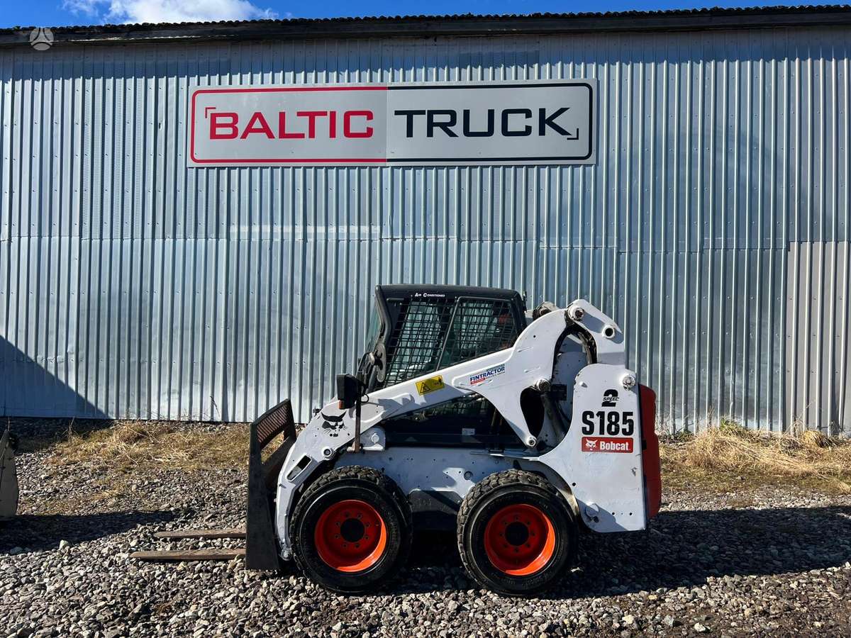 Bobcat S185, mini loaders