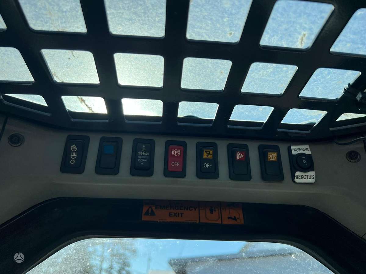 Bobcat S185, mini loaders