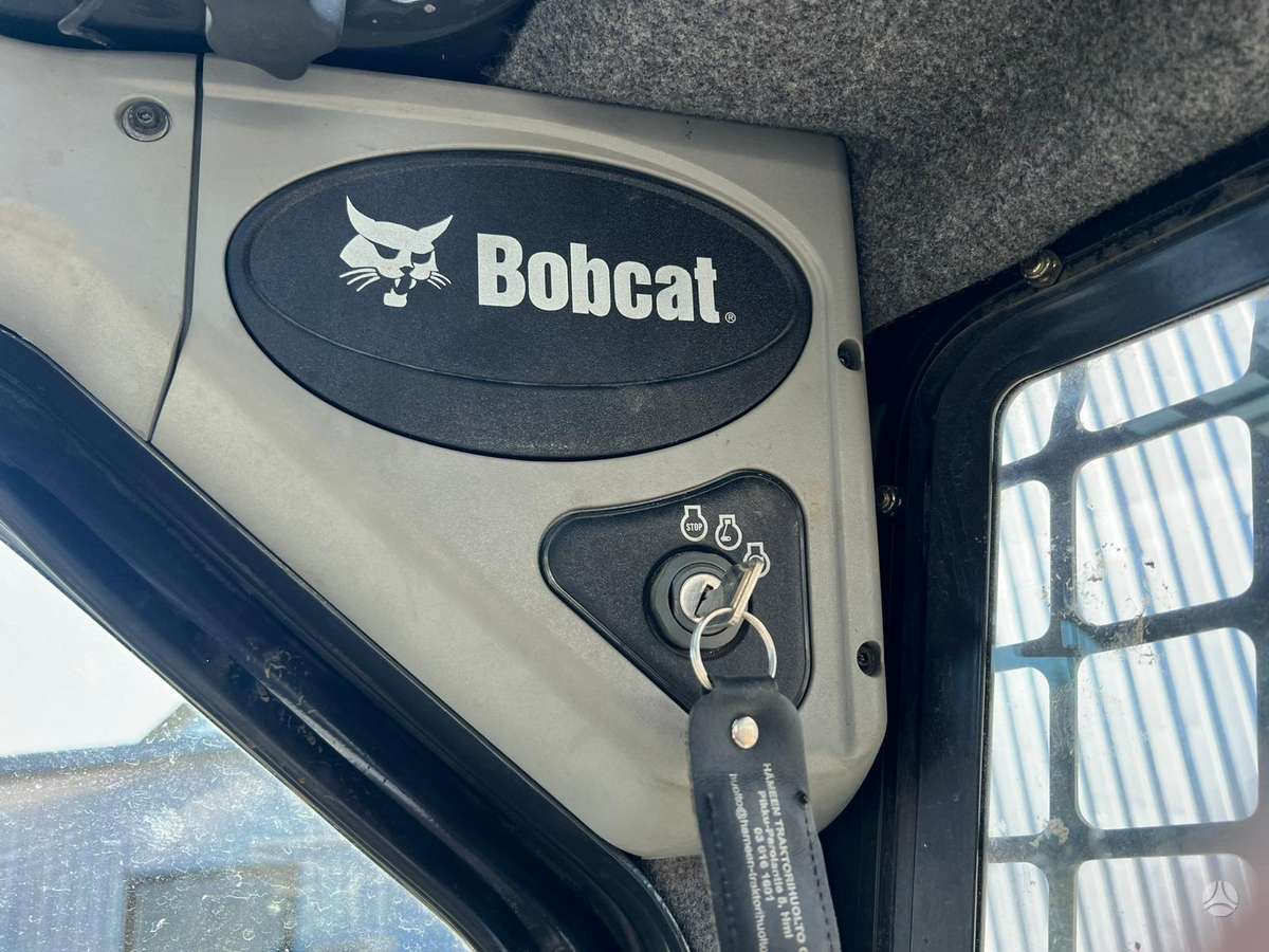 Bobcat S185, mini loaders