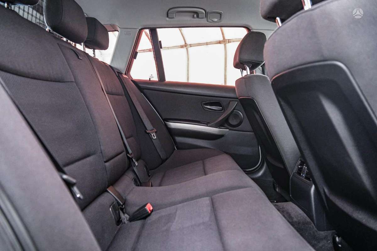 BMW 320, 2.0 l., Универсал