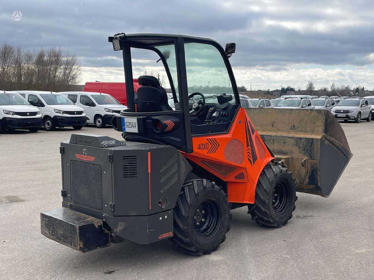 CASTLOADERS XD40, mini krautuvai