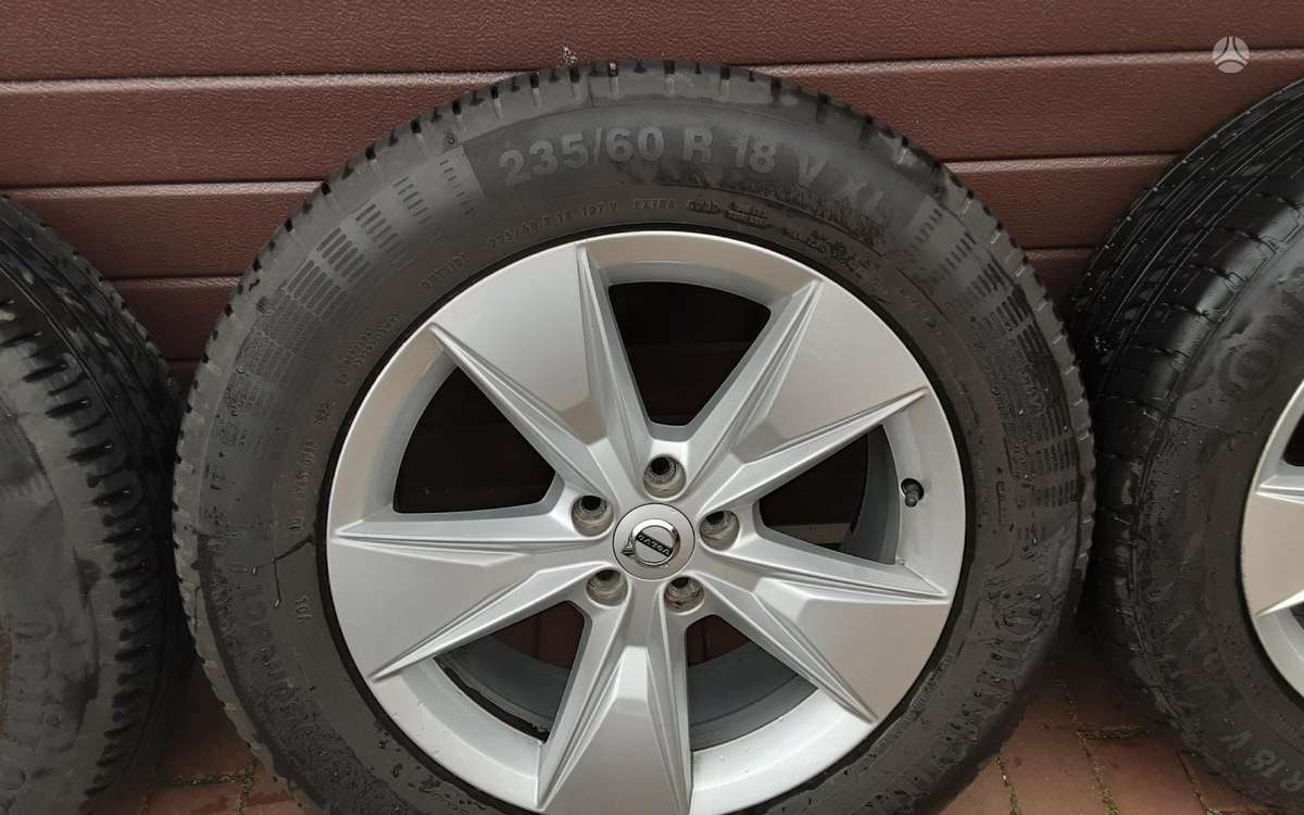 Volvo, lengvojo lydinio, R18