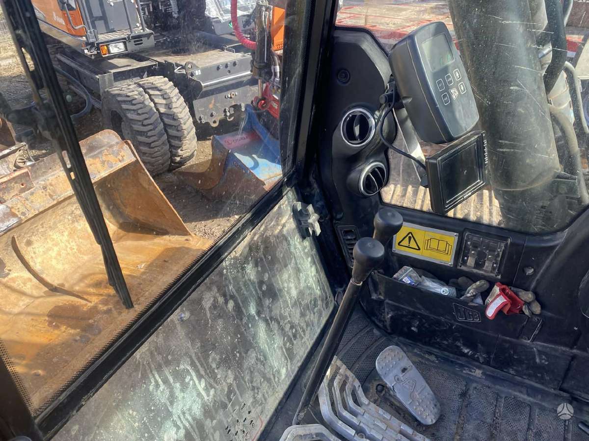 Volvo EC210CL, экскаваторы