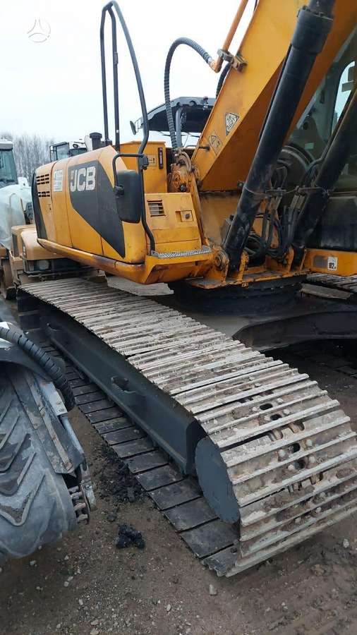 JSB JS220LC, экскаваторы
