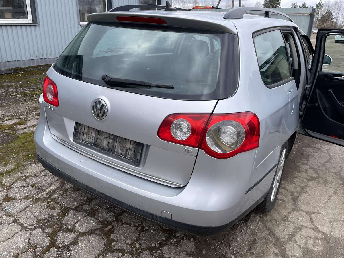 Volkswagen Passat по частям