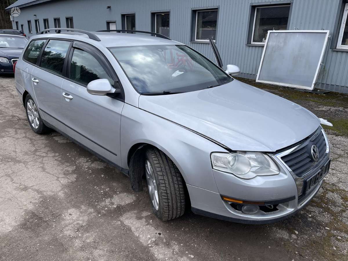 Volkswagen Passat for parts