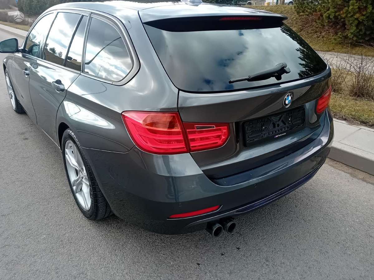 BMW 330, 3.0 l., wagon