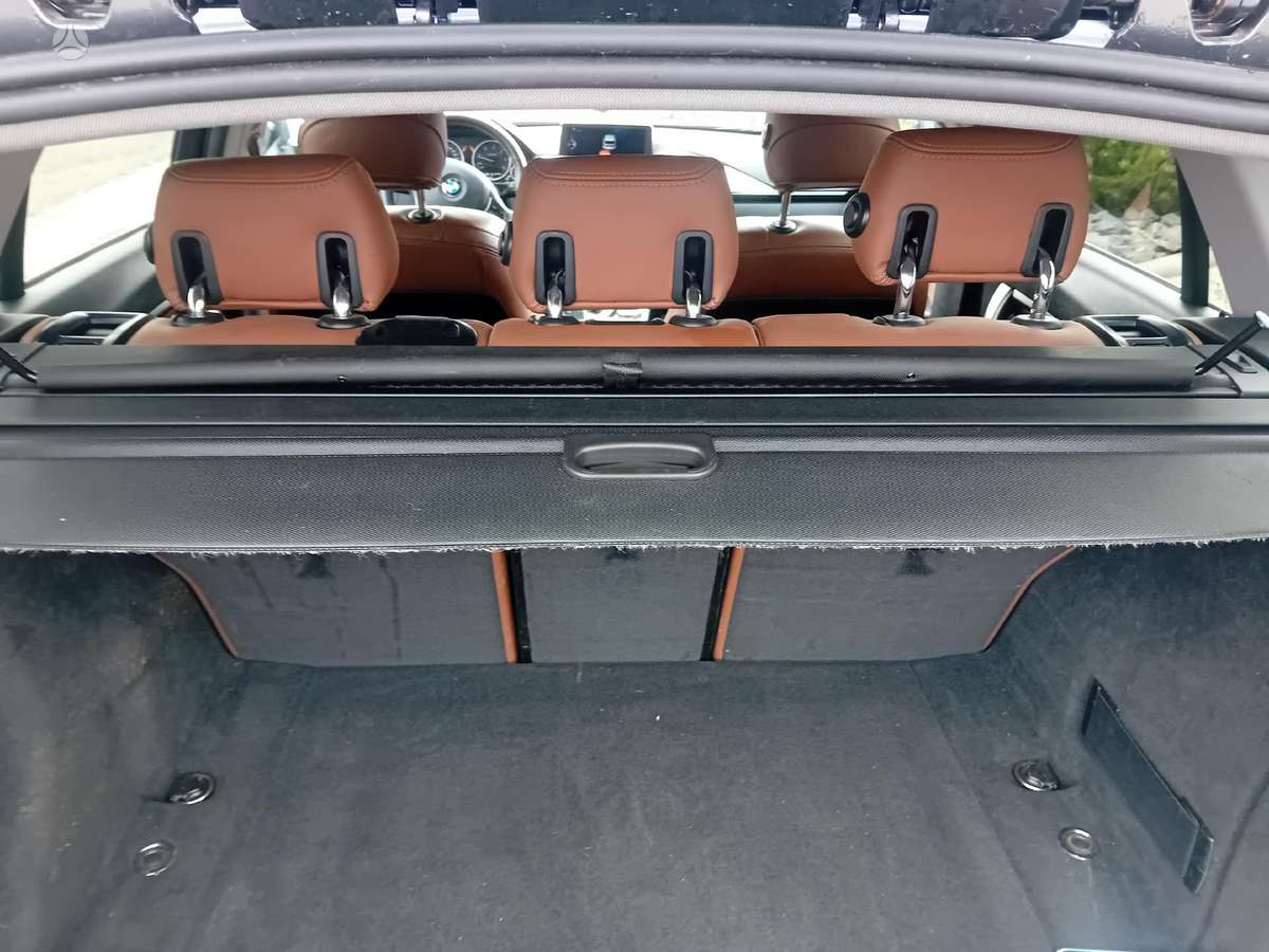 BMW 330, 3.0 l., wagon