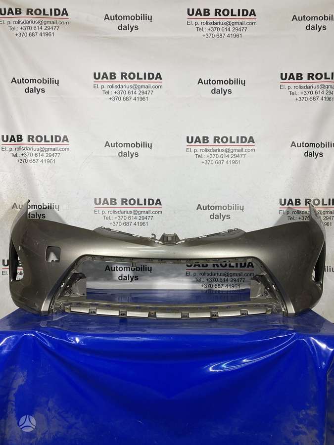 Toyota Auris kėbulo dalys