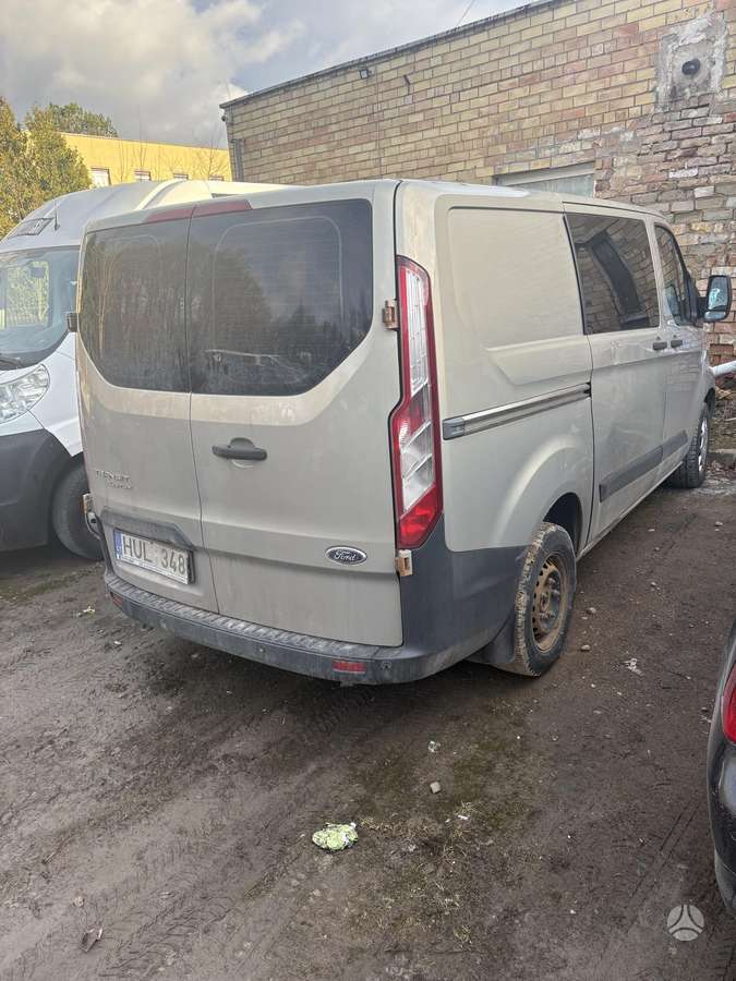 Ford Transit 2015 — interior