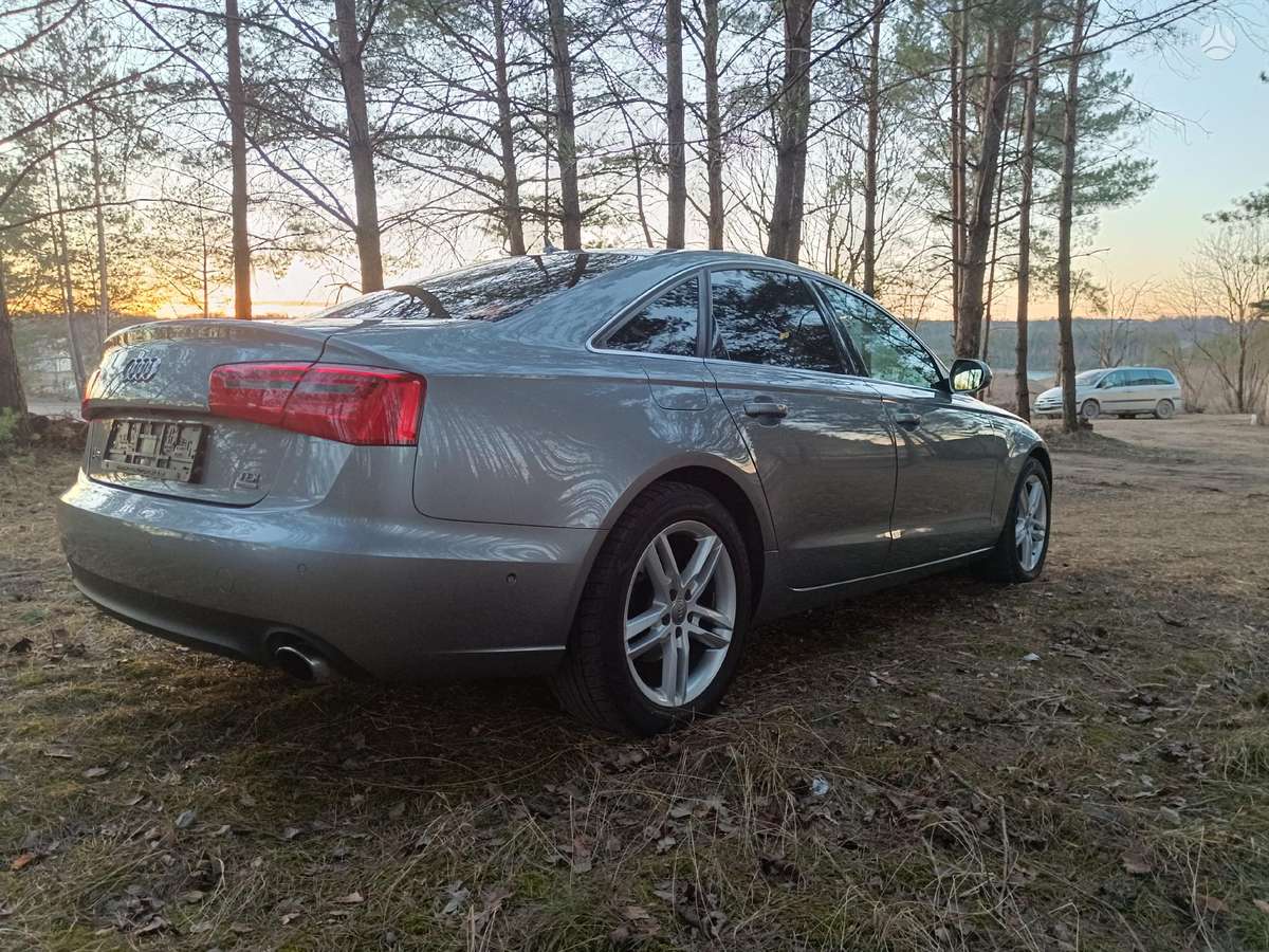 Audi A6, 3.0 l., Седан