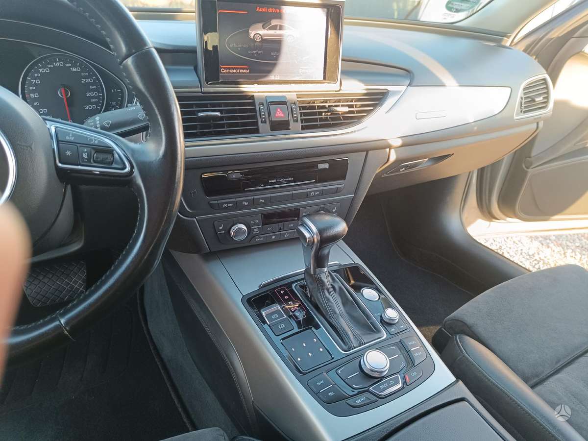 Audi A6, 3.0 l., Седан
