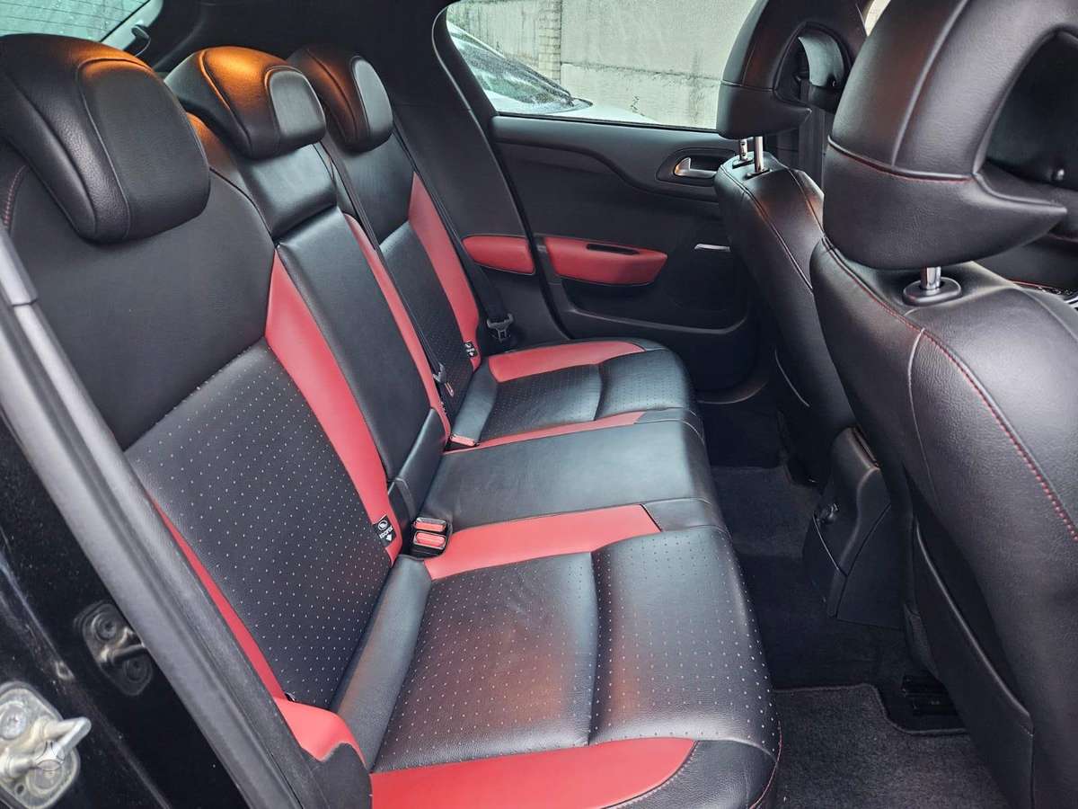 Citroen DS4, 2.0 l., hatchback