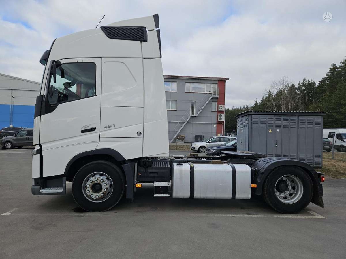 Volvo FH 460, double sleeper