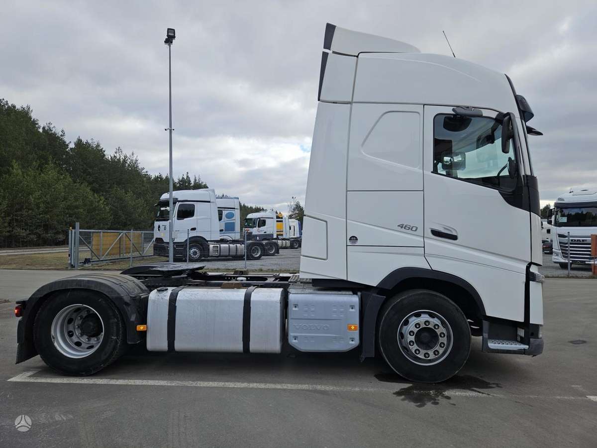 Volvo FH 460, double sleeper